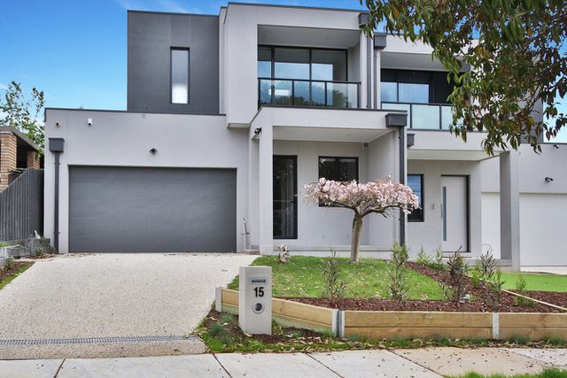 4 bedrooms House in 15 Telopea Ave DONCASTER EAST VIC, 3109