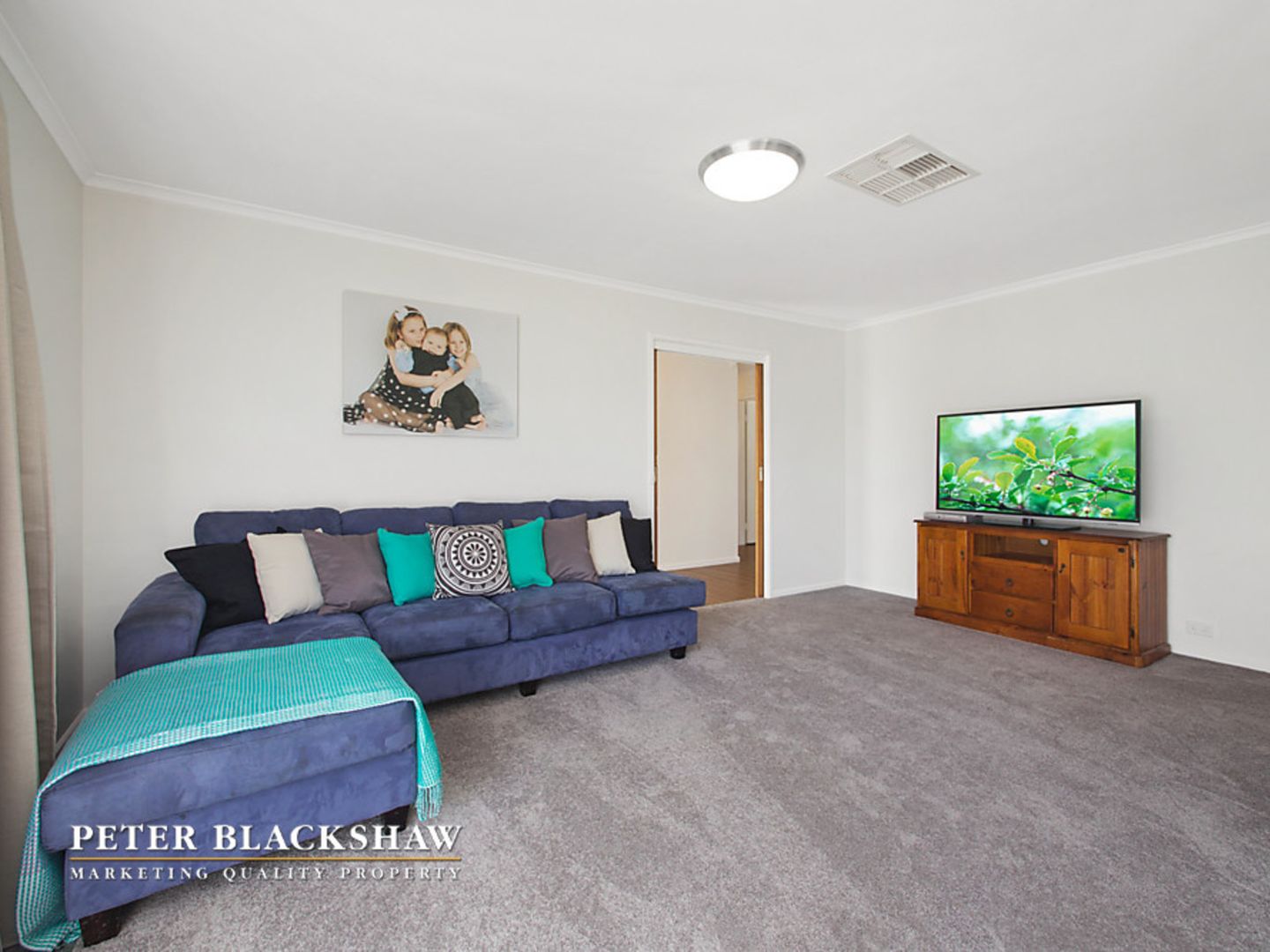 234 Southern Cross Drive, Latham ACT 2615, Image 2