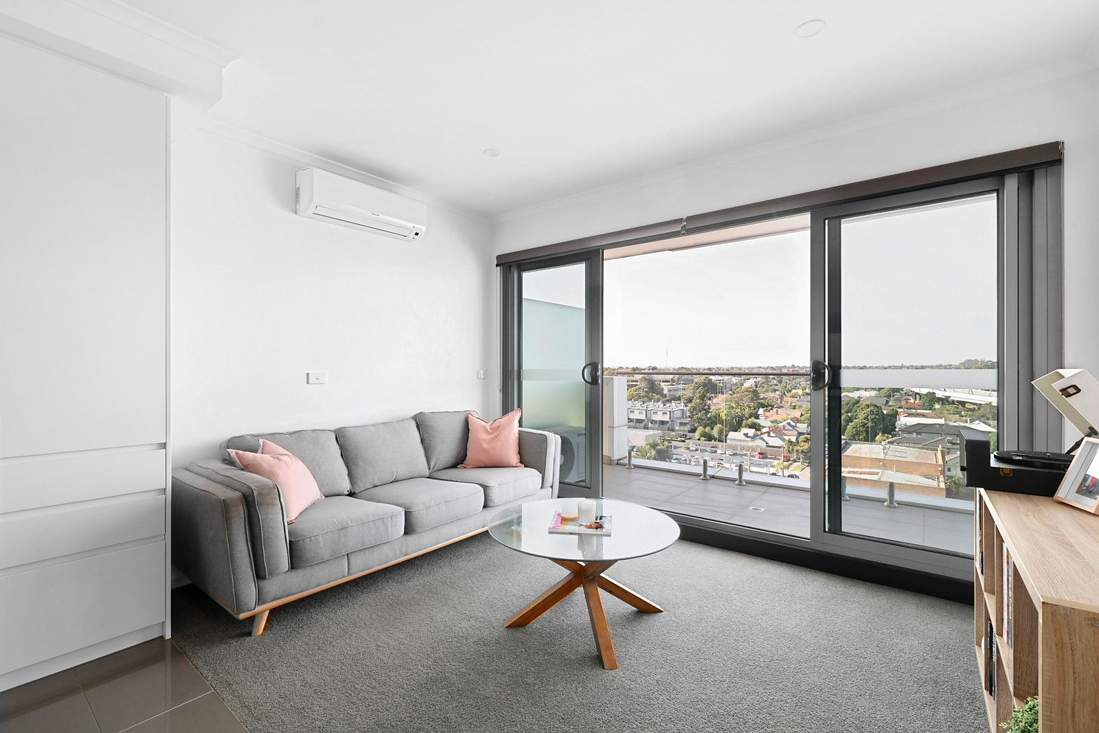 702/5 Blanch Street, Preston VIC 3072, Image 2