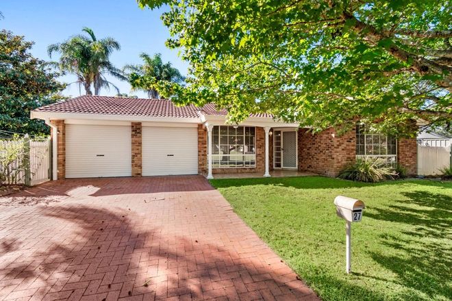 Picture of 27 Zanthus Drive, BROULEE NSW 2537