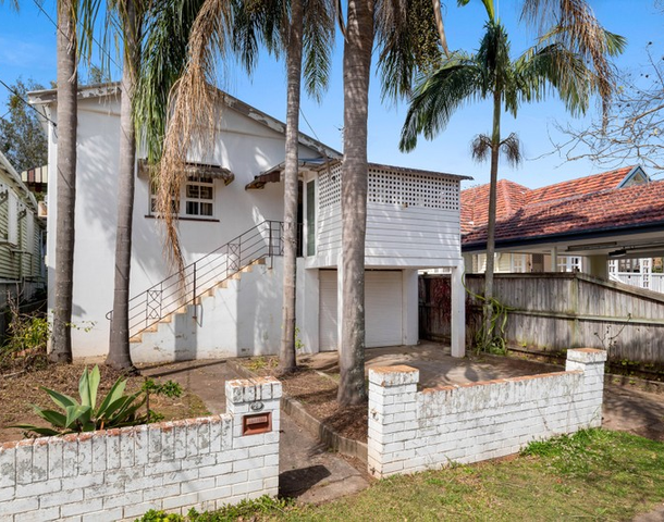 28 Yuletide Street, Holland Park West QLD 4121