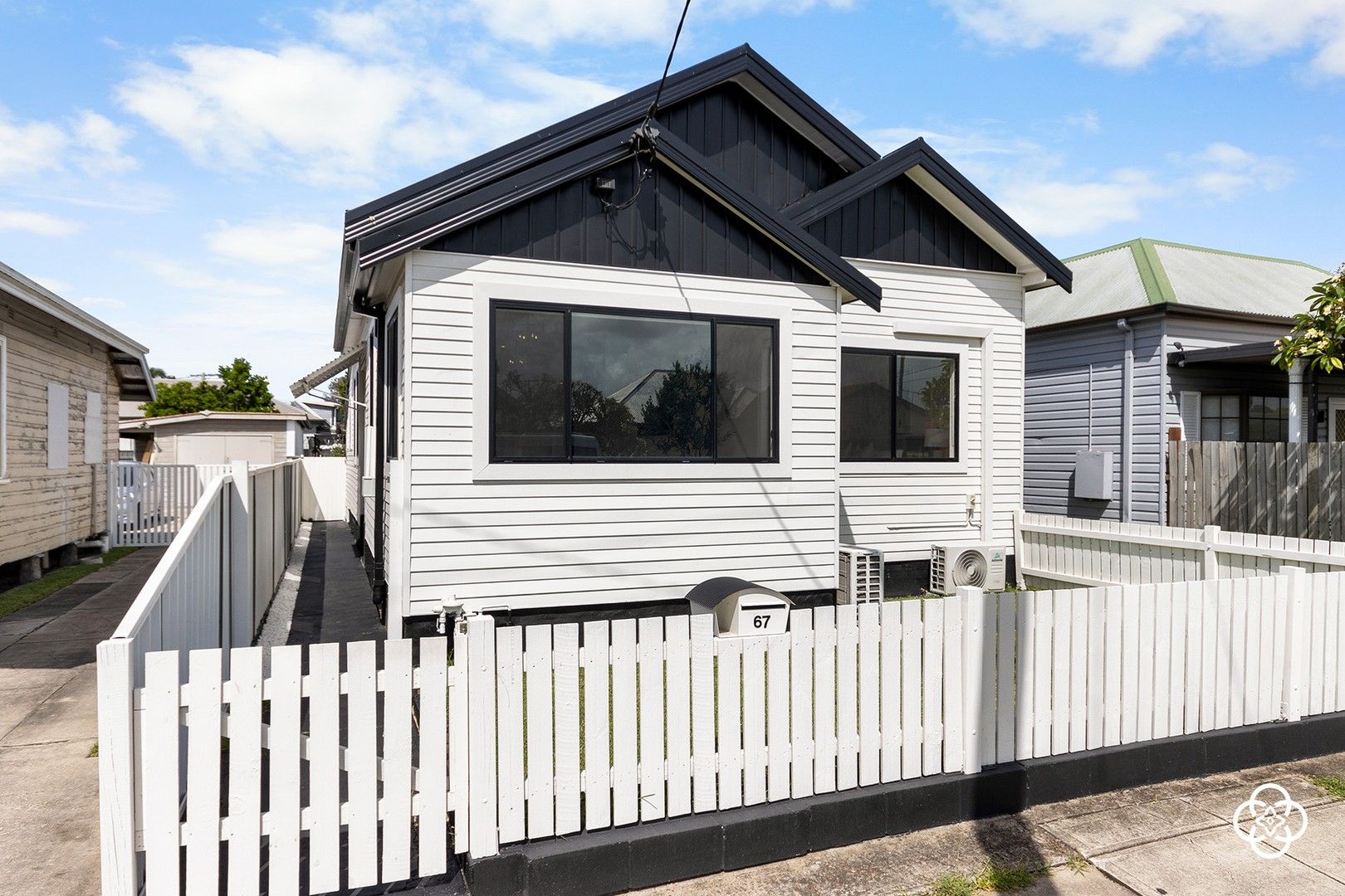 3 bedrooms House in 67 Macquarie Street MAYFIELD NSW, 2304