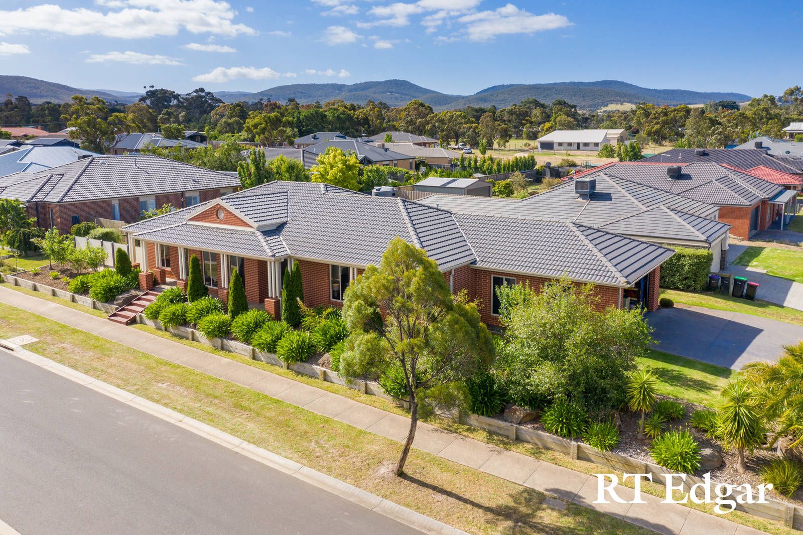 10 Bluegum Circuit, Riddells Creek VIC 3431, Image 0