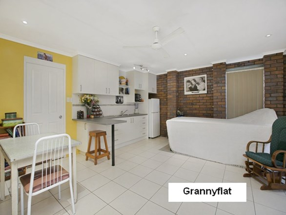 37 Trevally Crescent, Manly West QLD 4179