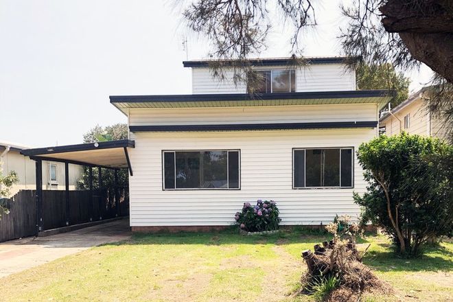 Picture of 74 Penguins Head Road, CULBURRA BEACH NSW 2540
