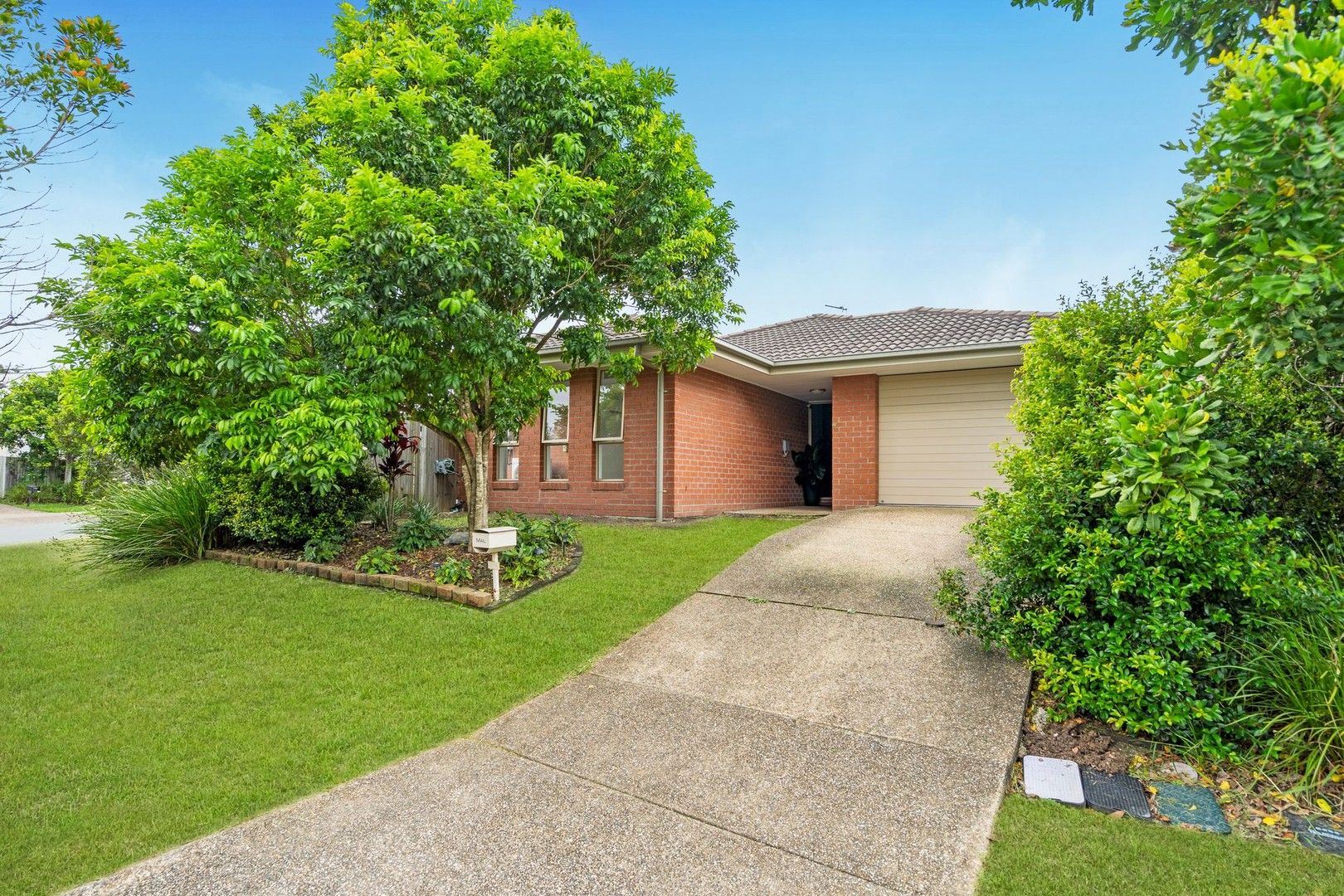 3 bedrooms House in 2/4 Christine Drive COOMERA QLD, 4209