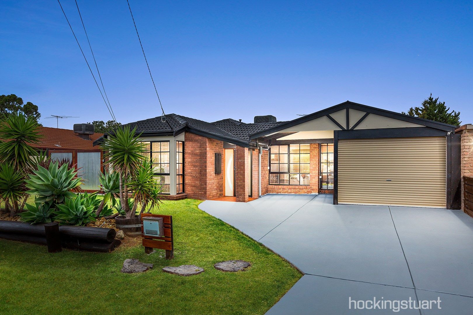 19 Julier Crescent, Hoppers Crossing VIC 3029, Image 0