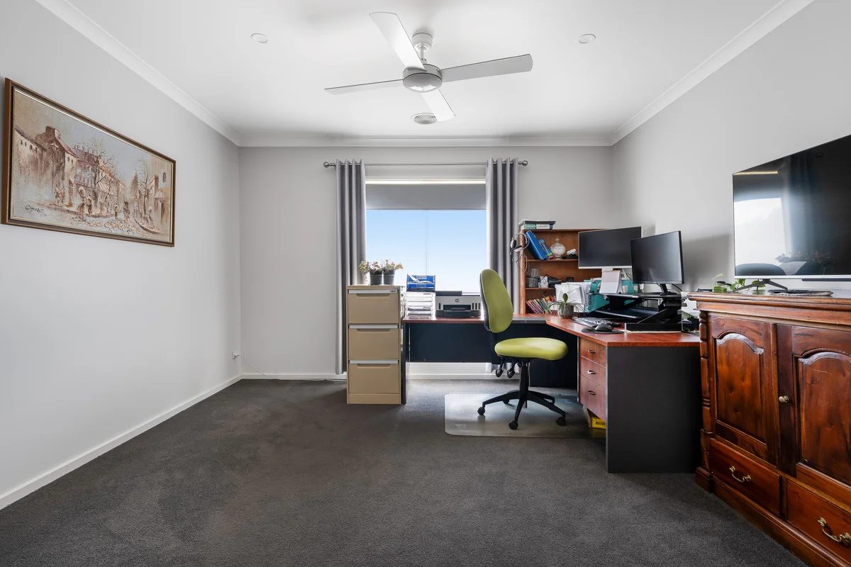 Additional image 4 of 140 Read Street, Howlong NSW 2643