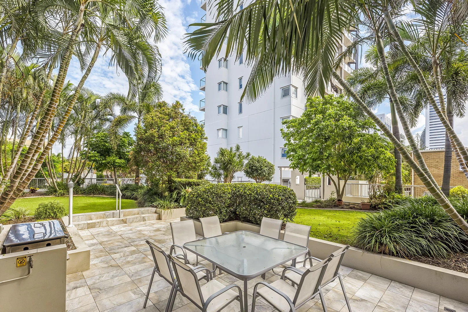 Additional image 9 of 11/19 Mermaid Avenue, Mermaid Beach QLD 4218