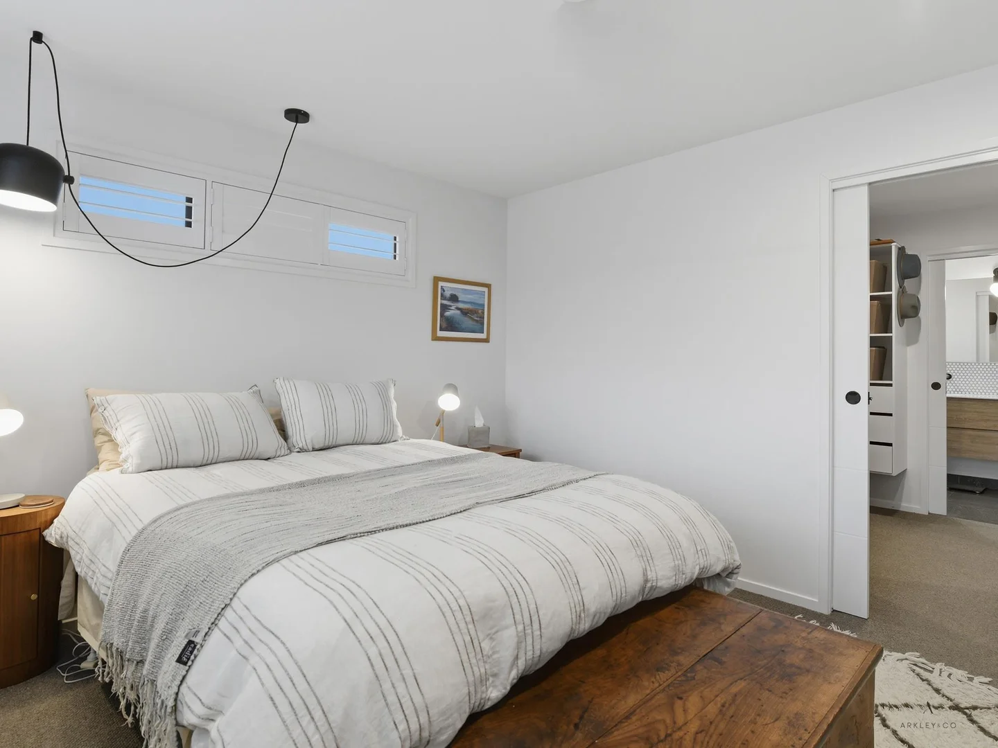 Additional image 8 of 1/142 Derwent Avenue, Lindisfarne TAS 7015