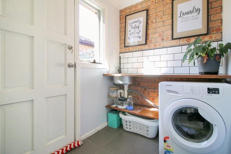 Willcox Avenue, Singleton Heights NSW 2330 2 beds house for Rent