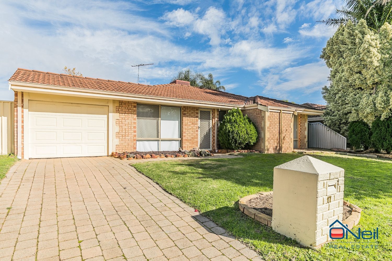 3 bedrooms House in 17 McGrath Place SEVILLE GROVE WA, 6112