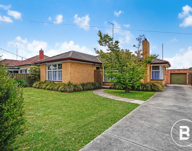 10 Grammar Street, Wendouree VIC 3355