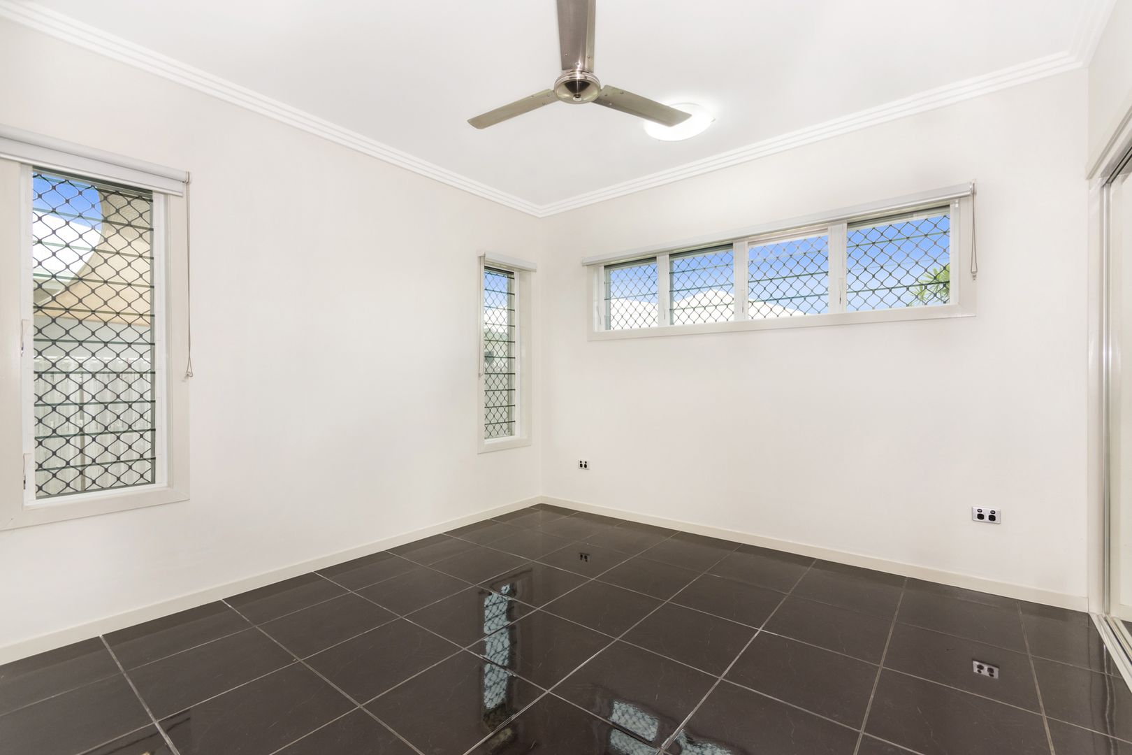 74C Jinja Court, Kirwan QLD 4817, Image 2