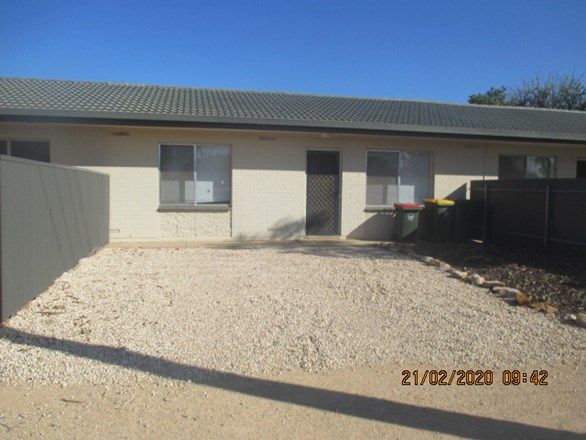 2 bedrooms Apartment / Unit / Flat in 2/8 Eringa Avenue LOXTON SA, 5333
