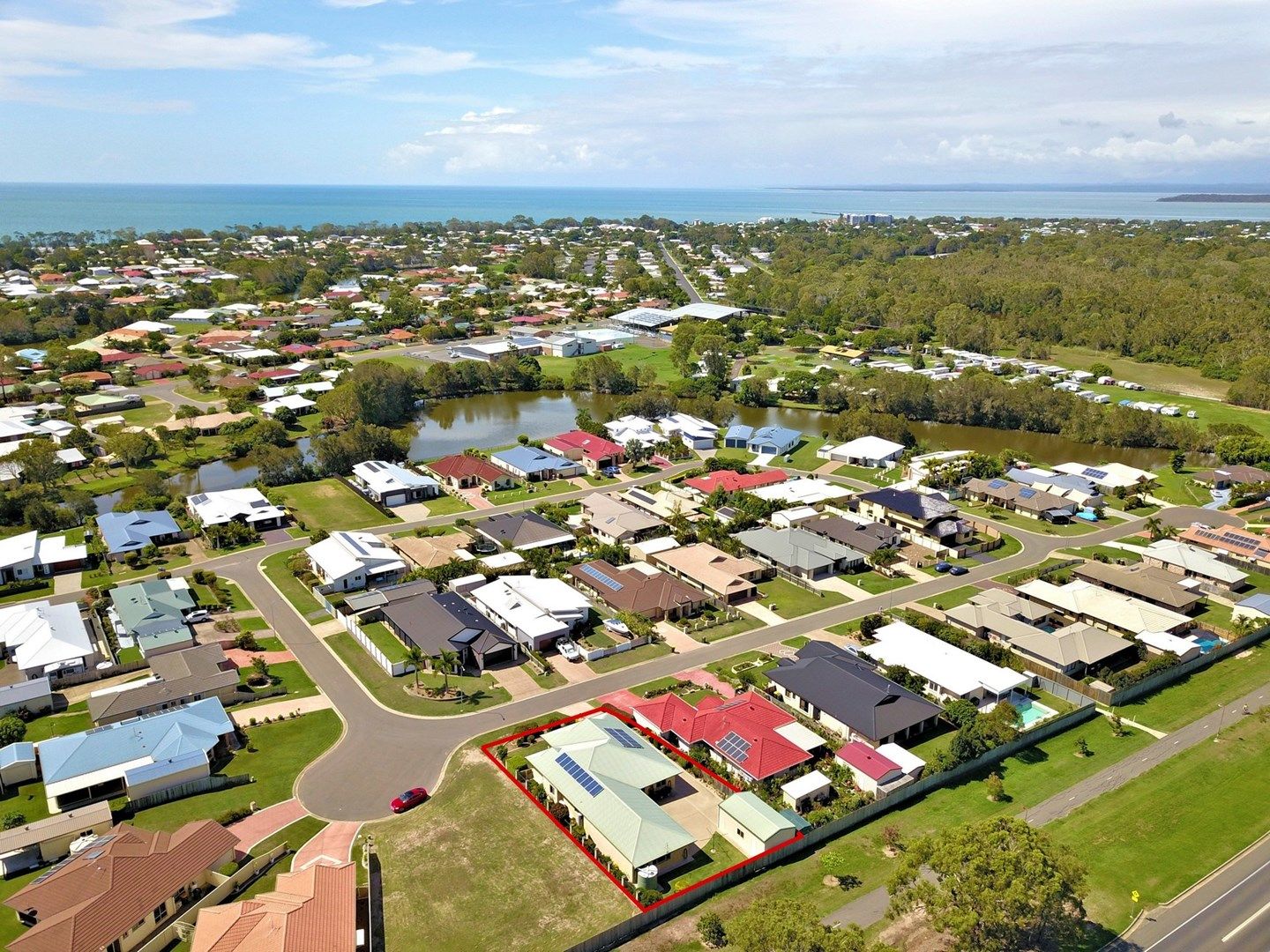 42 Harrison Circuit, Urangan QLD 4655, Image 0