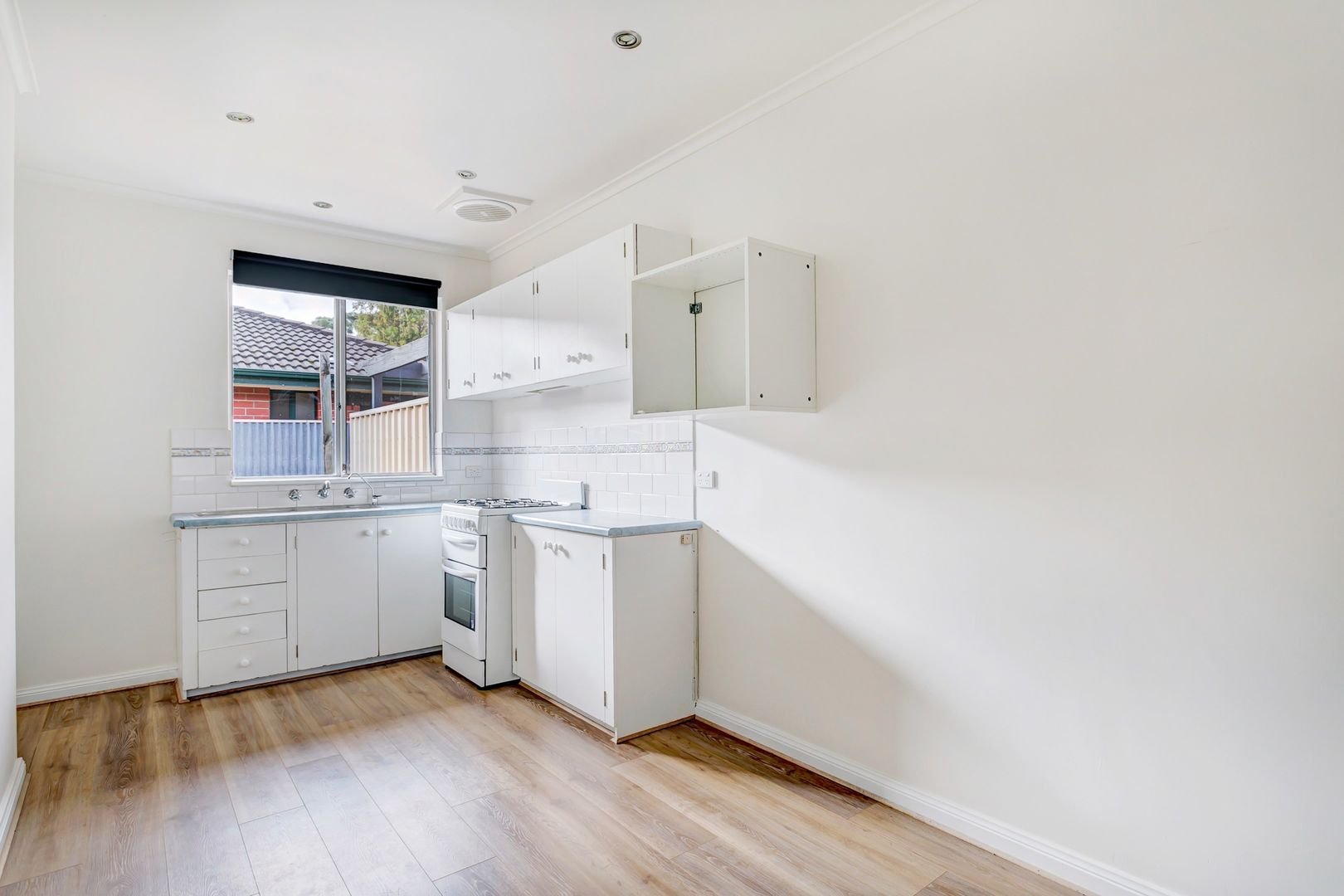 5/8 Farne Terrace, Marion SA 5043, Image 2