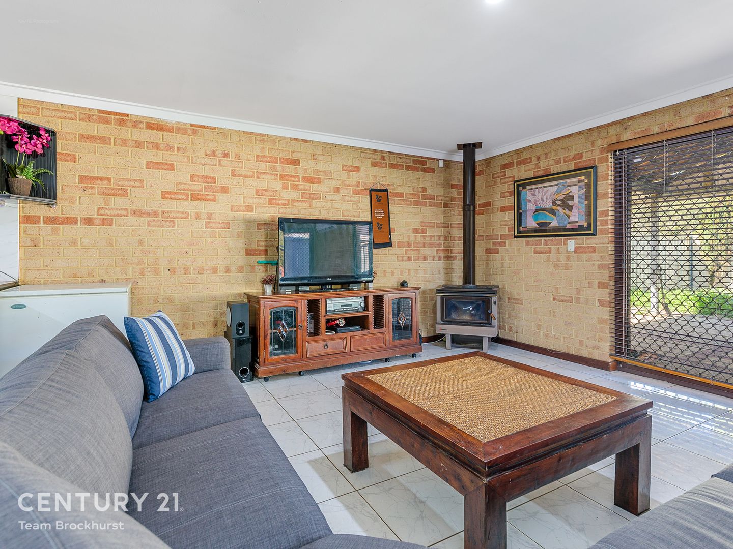 14 Marsh Court, Swan View WA 6056, Image 2