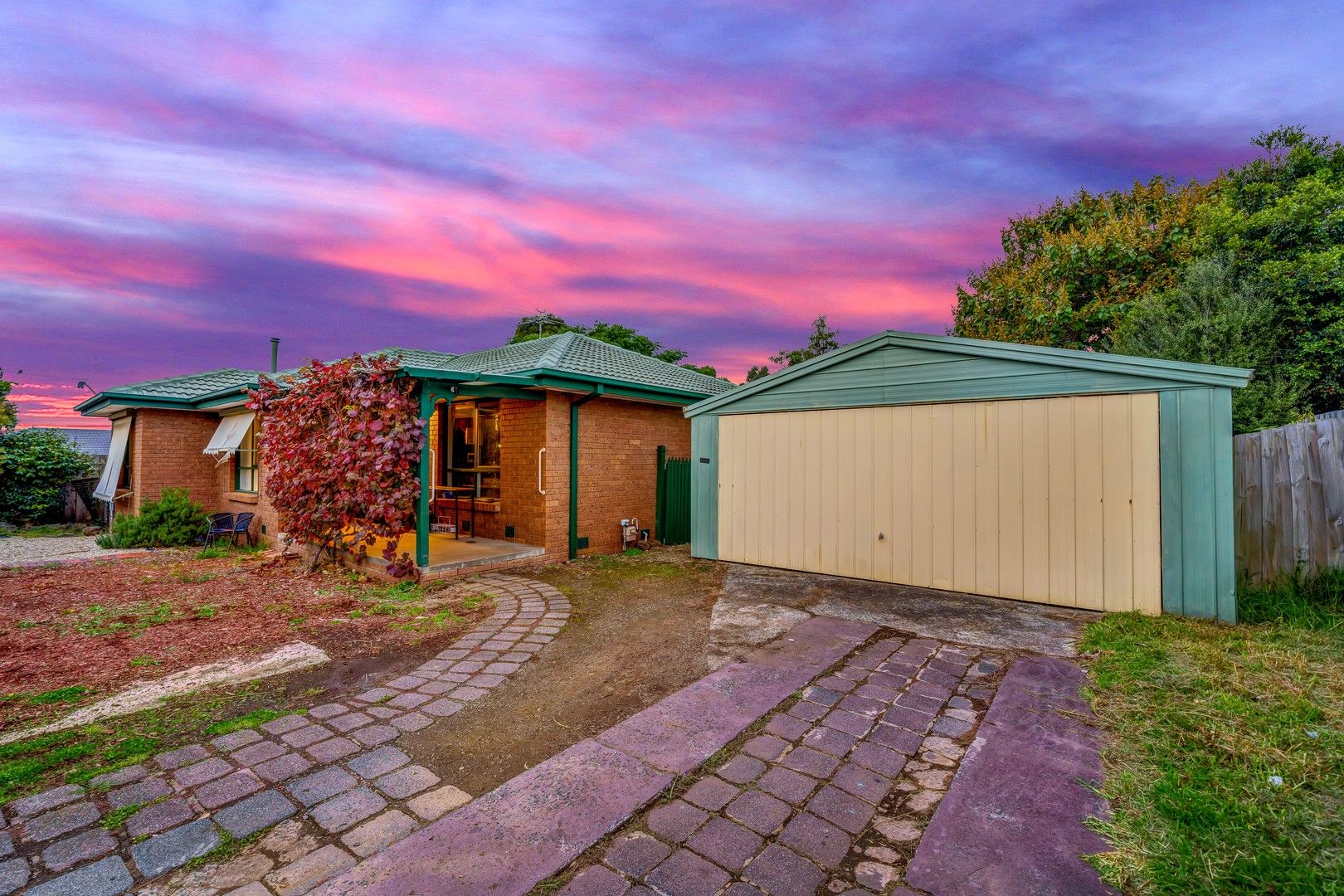 3 bedrooms House in 14 MONAHANS ROAD CRANBOURNE VIC, 3977