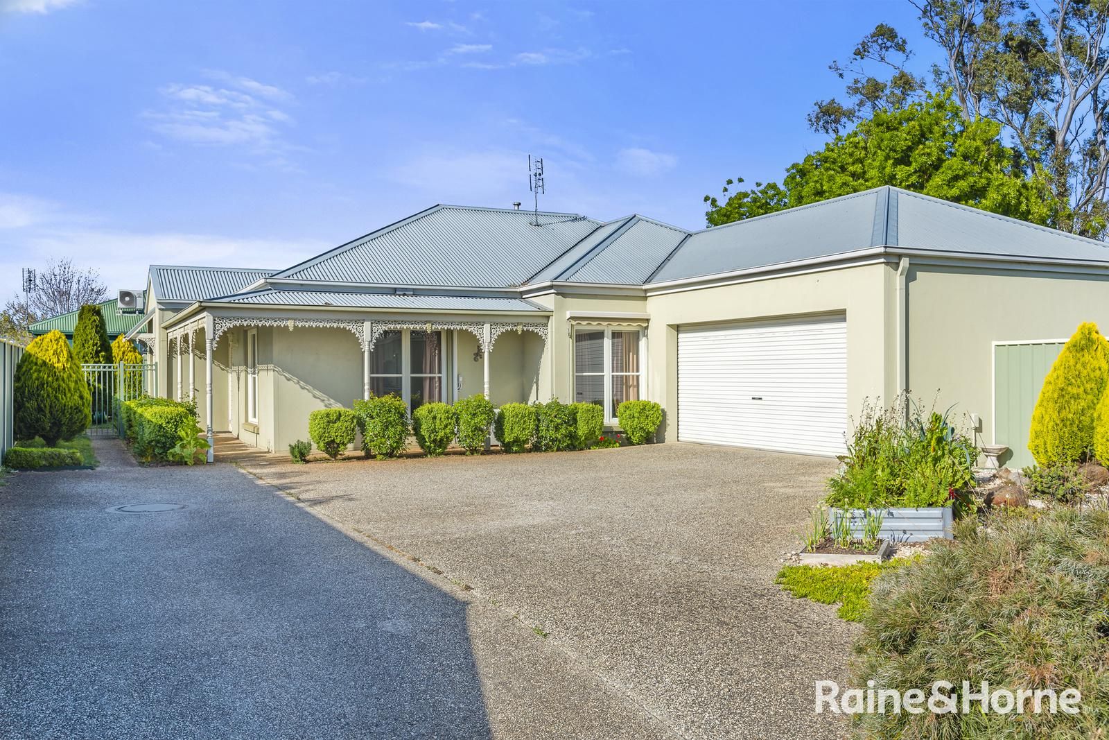 3/114 High Street, Kyneton VIC 3444, Image 0