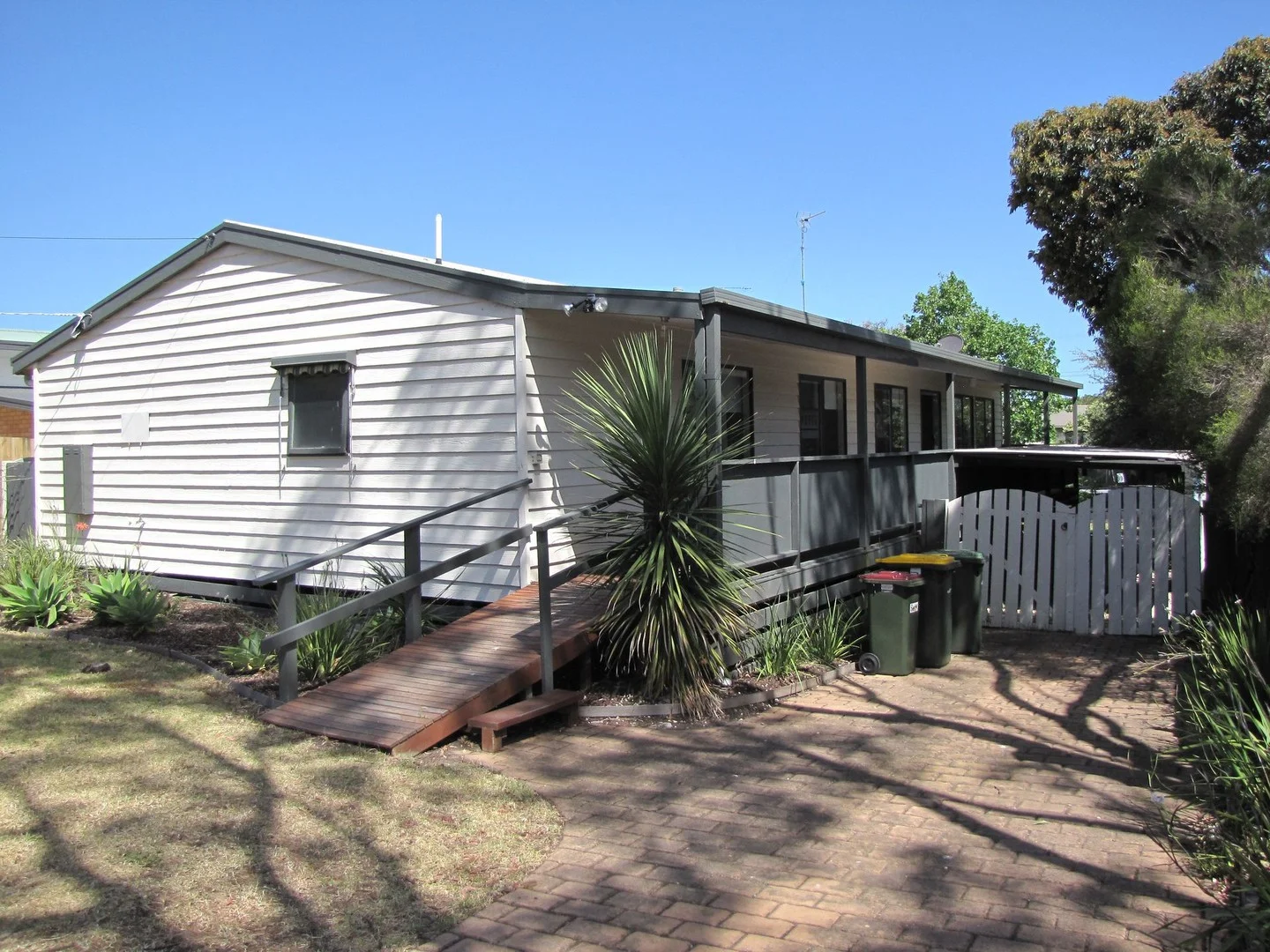 4 Richard Avenue, Ocean Grove VIC 3226