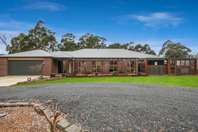 Picture of 32 Mill Road, KILMORE VIC 3764