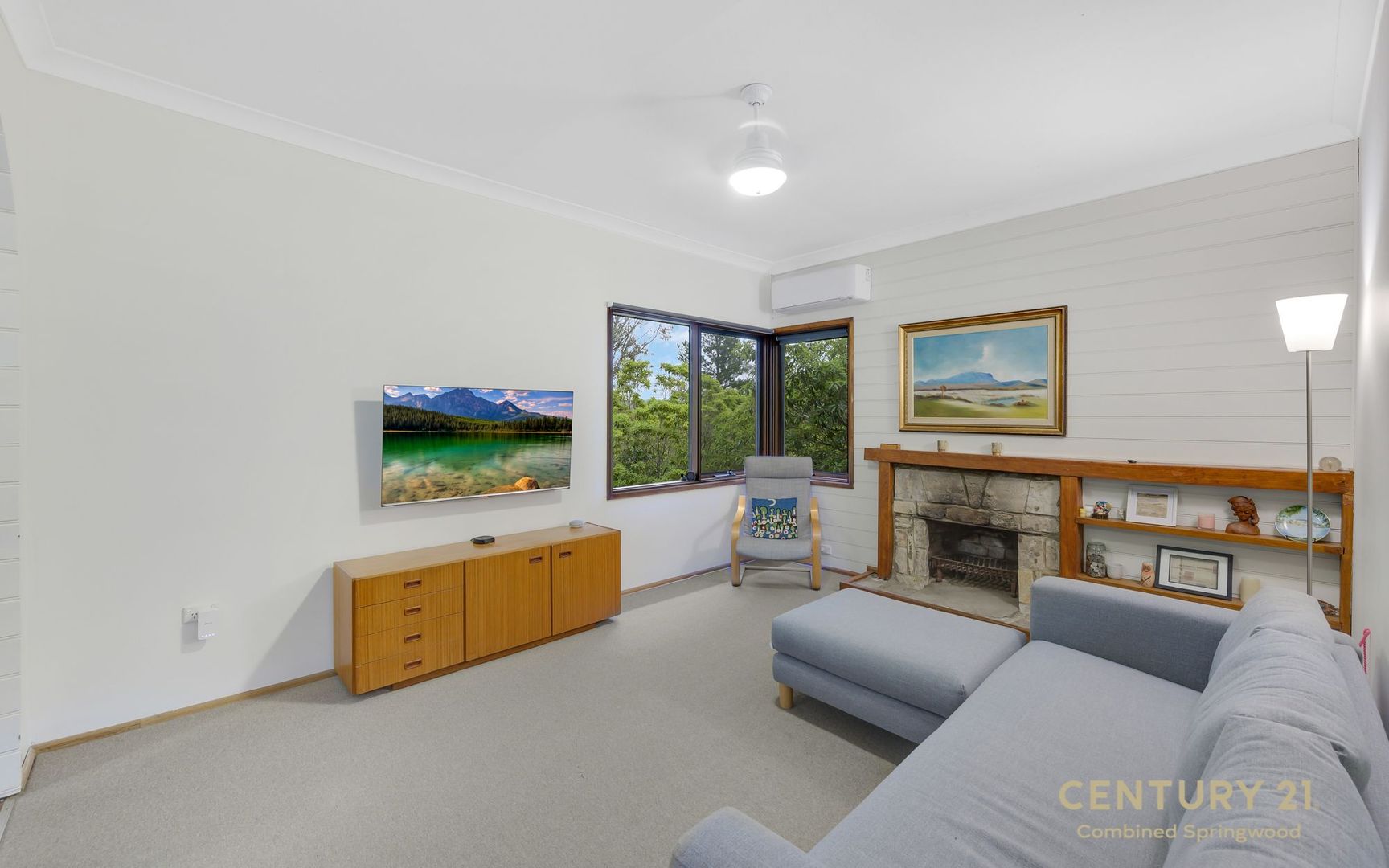 98 St Georges Crescent, Faulconbridge NSW 2776, Image 2