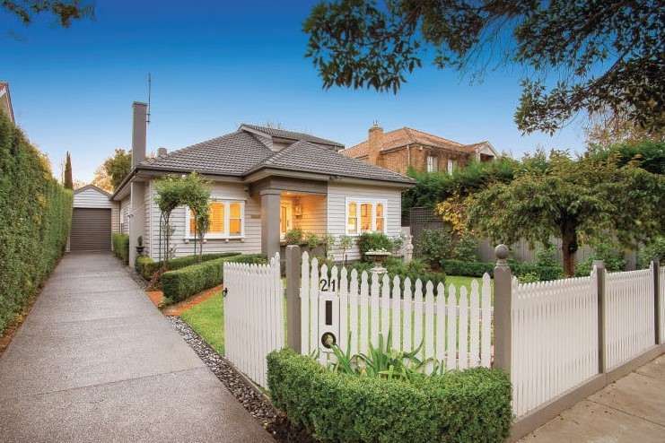 3 bedrooms House in 21 Kalimna Street BALWYN VIC, 3103