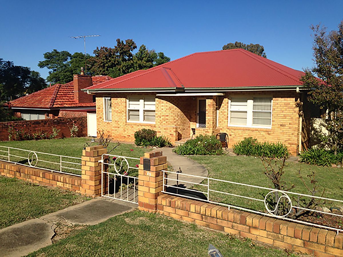 61 Raglan Street, Tamworth NSW 2340 House For Rent Domain