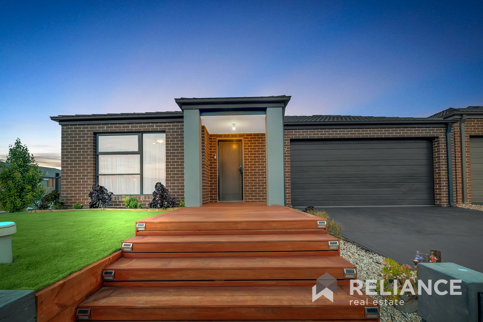 10 Horan Way, Weir Views VIC 3338, Image 2