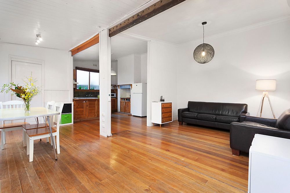 27 Tarrengower Street, YARRAVILLE VIC 3013, Image 2