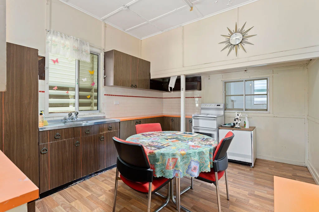 Additional image 4 of 563 Mount Crosby Road, Karana Downs QLD 4306