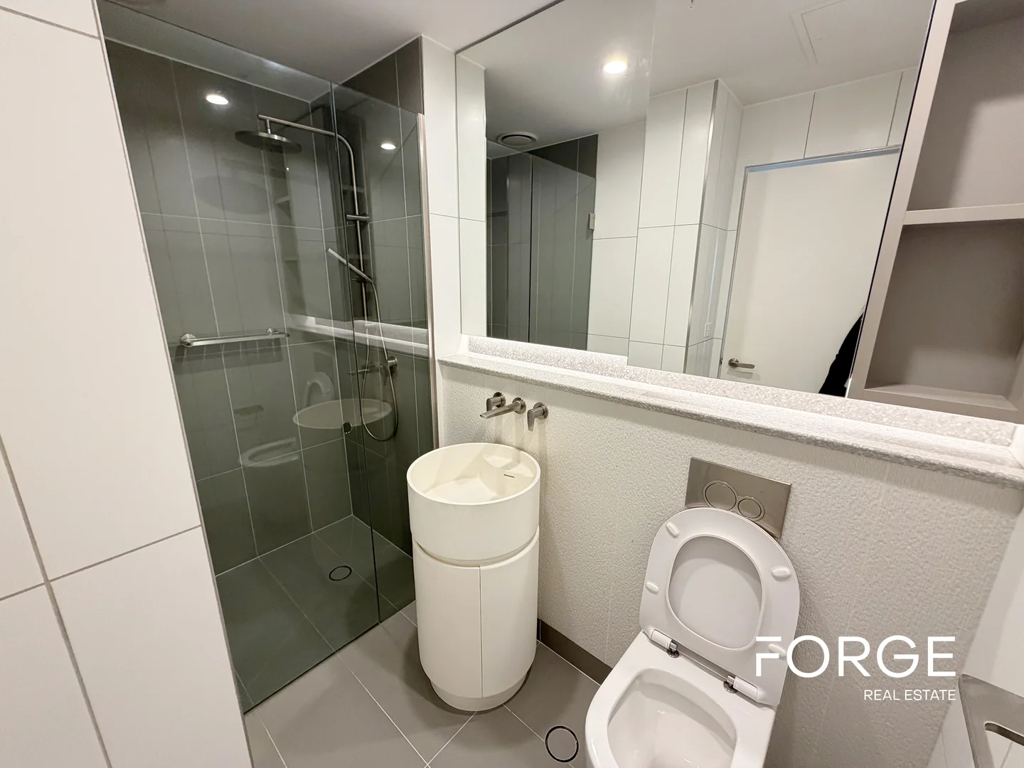 Additional image 5 of 2804/28 Timothy Lane, Melbourne VIC 3000