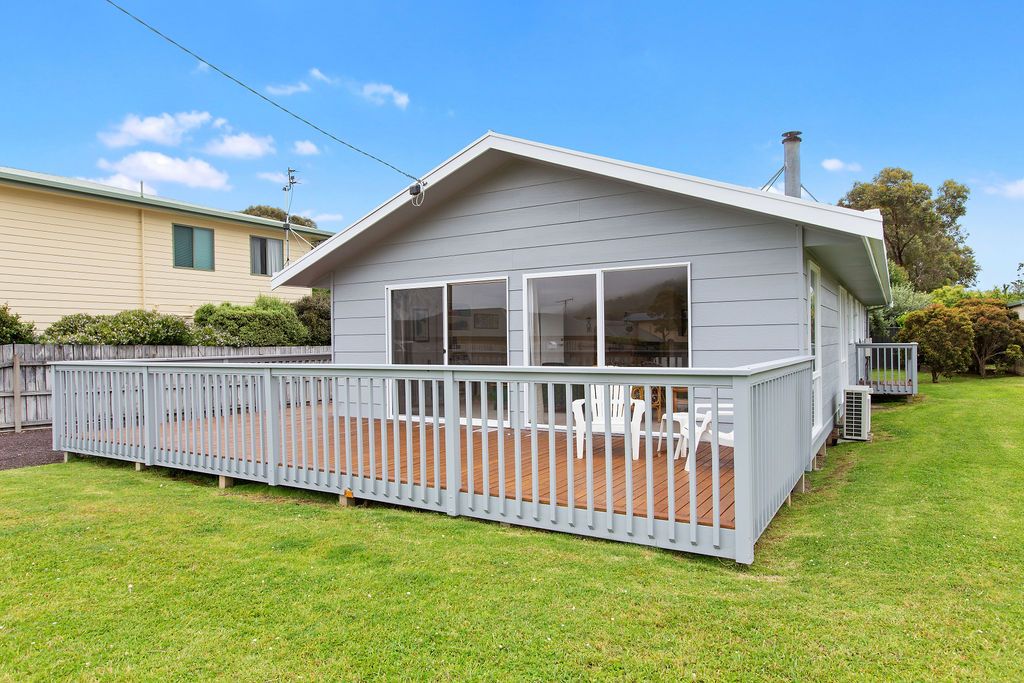 71 Cawood Street, Apollo Bay VIC 3233, Image 0