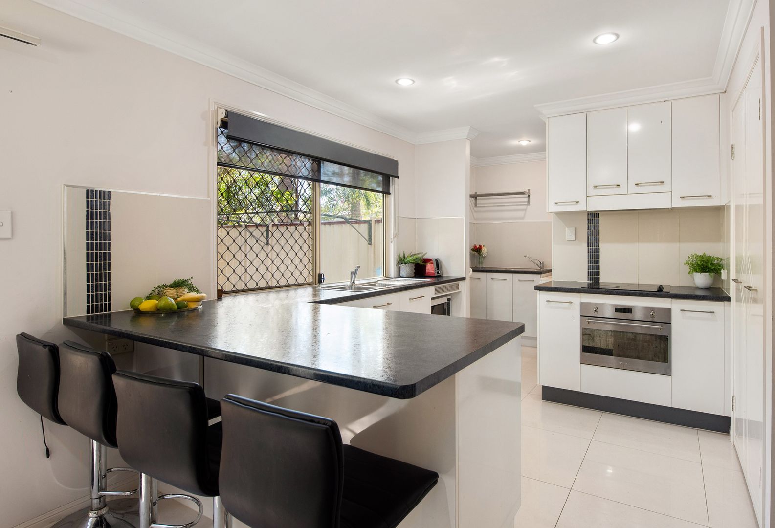 12/126 Klumpp Road, Upper Mount Gravatt QLD 4122, Image 2