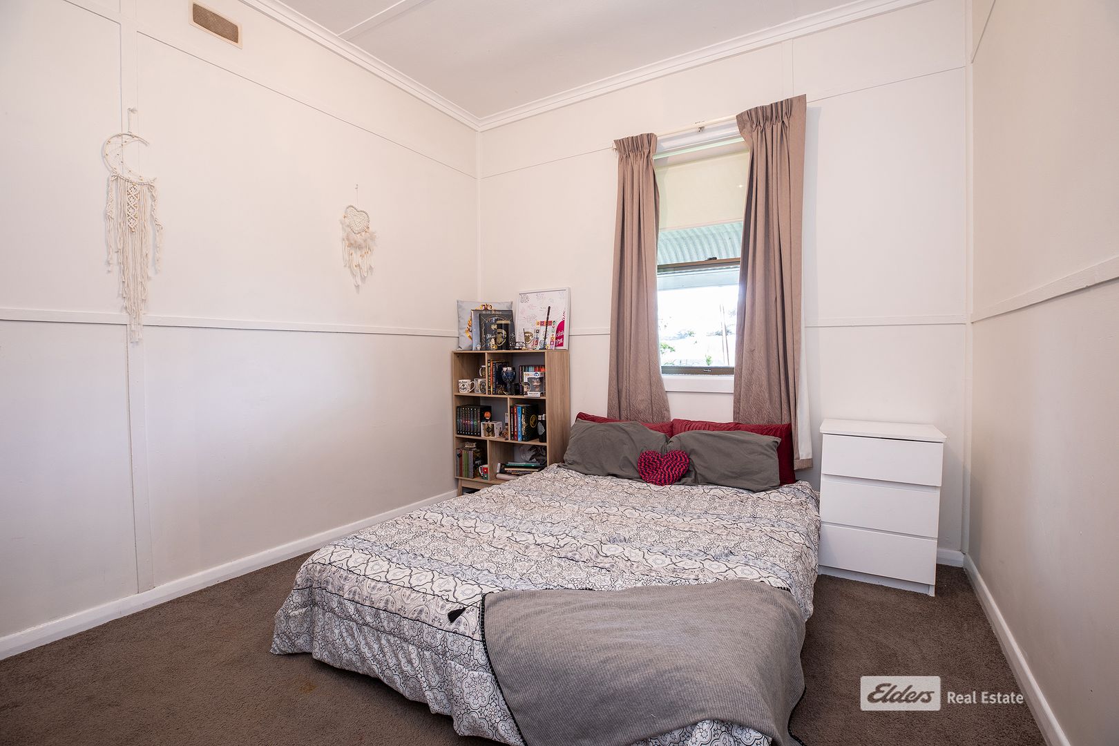 1 Handyside Street, Naracoorte SA 5271, Image 2