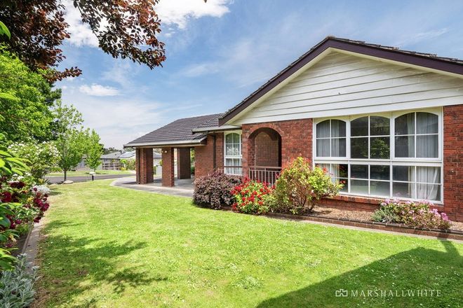 Picture of 4 Loxley Court, DONCASTER EAST VIC 3109