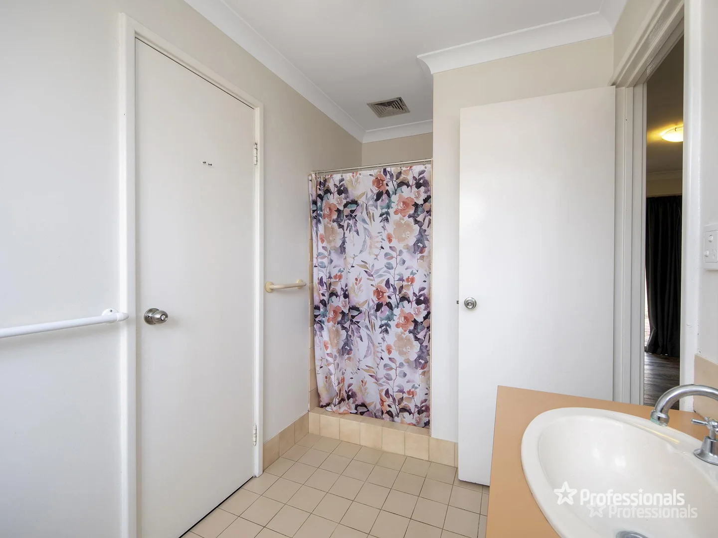 Additional image 11 of 15 Kidbrooke Way, Kingsley WA 6026