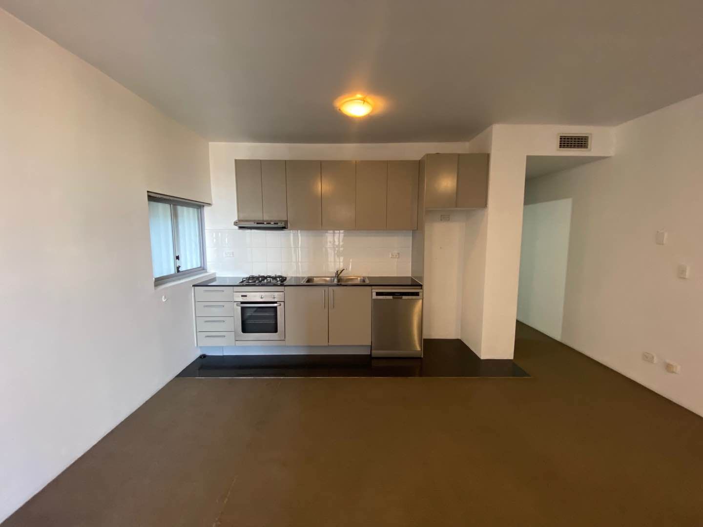 1 bedrooms Apartment / Unit / Flat in 45/12-26 Regent Street CHIPPENDALE NSW, 2008