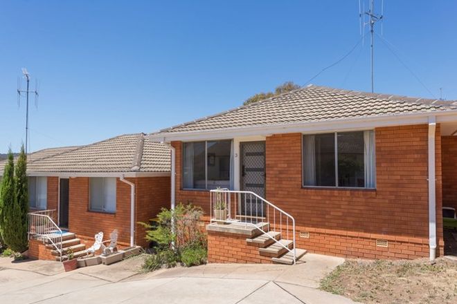 Picture of 3/12 Atholbar Way, KARABAR NSW 2620