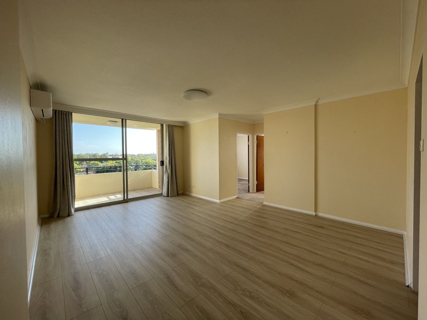 2 bedrooms Apartment / Unit / Flat in 25/3-5 Burlington Road HOMEBUSH NSW, 2140