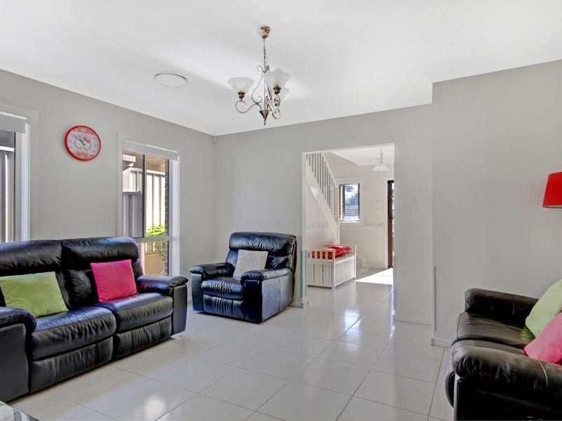 2/112 Garnet Road, Gymea NSW 2227, Image 1