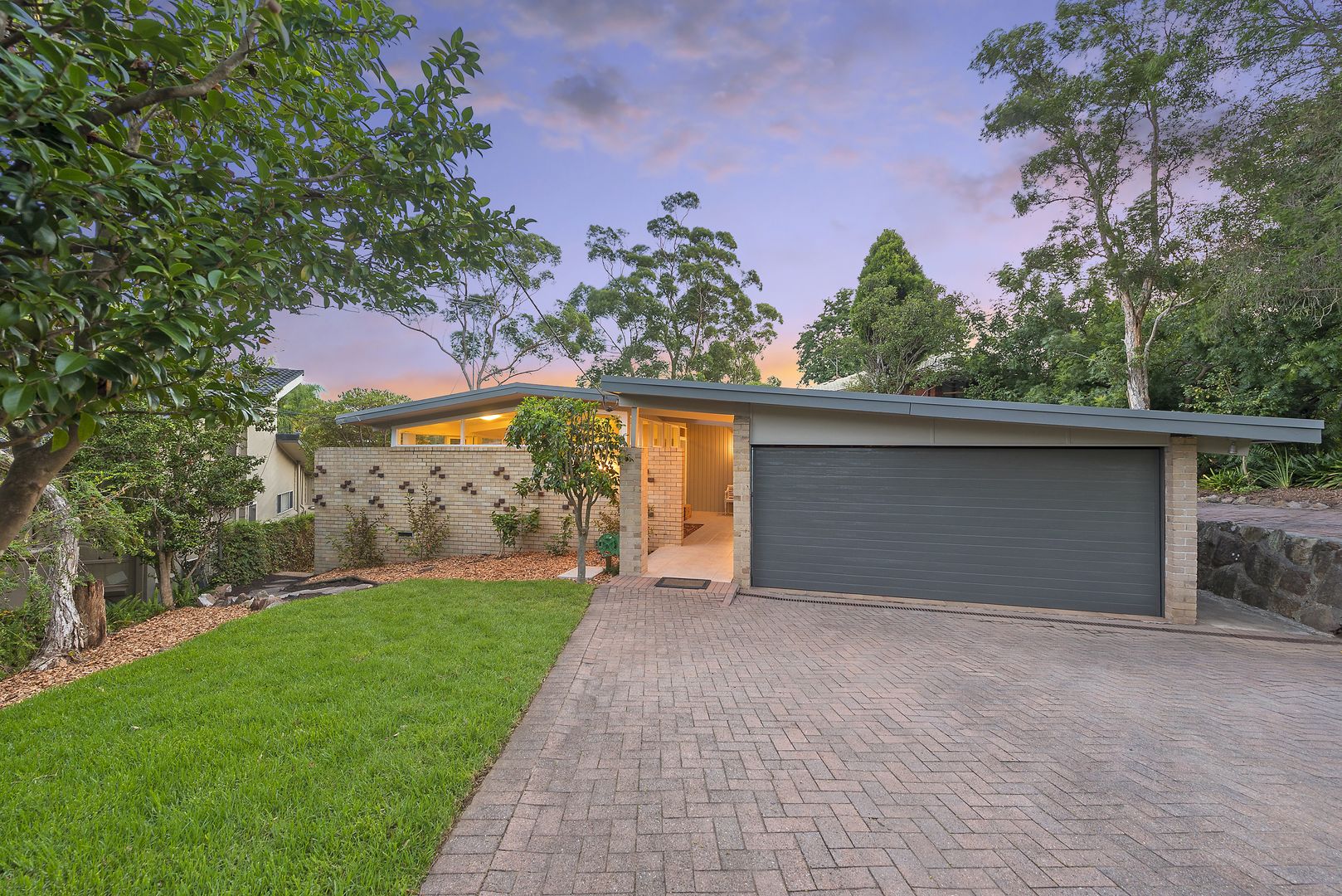 14 Cherrybrook Road, West Pennant Hills Property History & Address