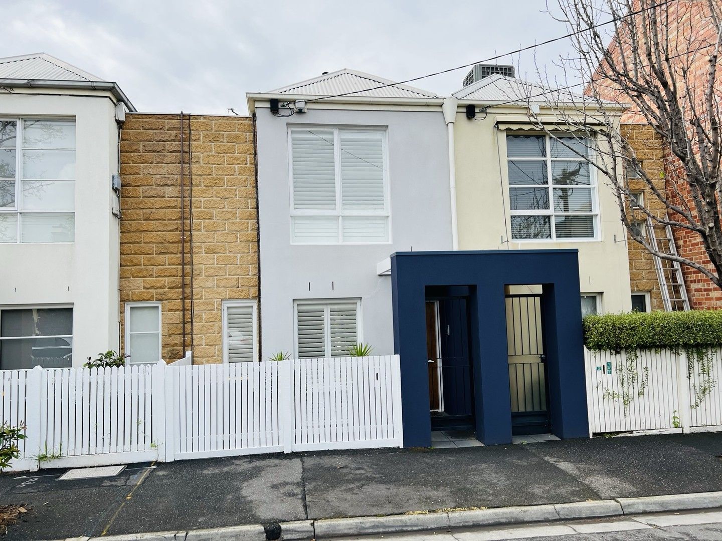 2 bedrooms House in 165 Brighton Street RICHMOND VIC, 3121