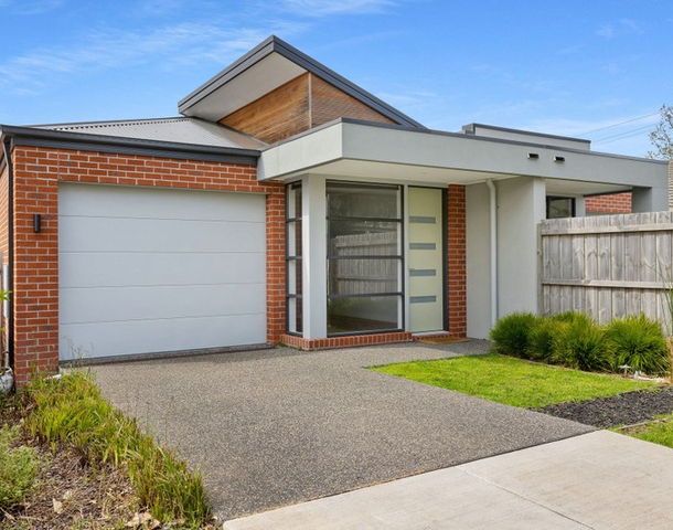 29 Noel Street, Dromana VIC 3936