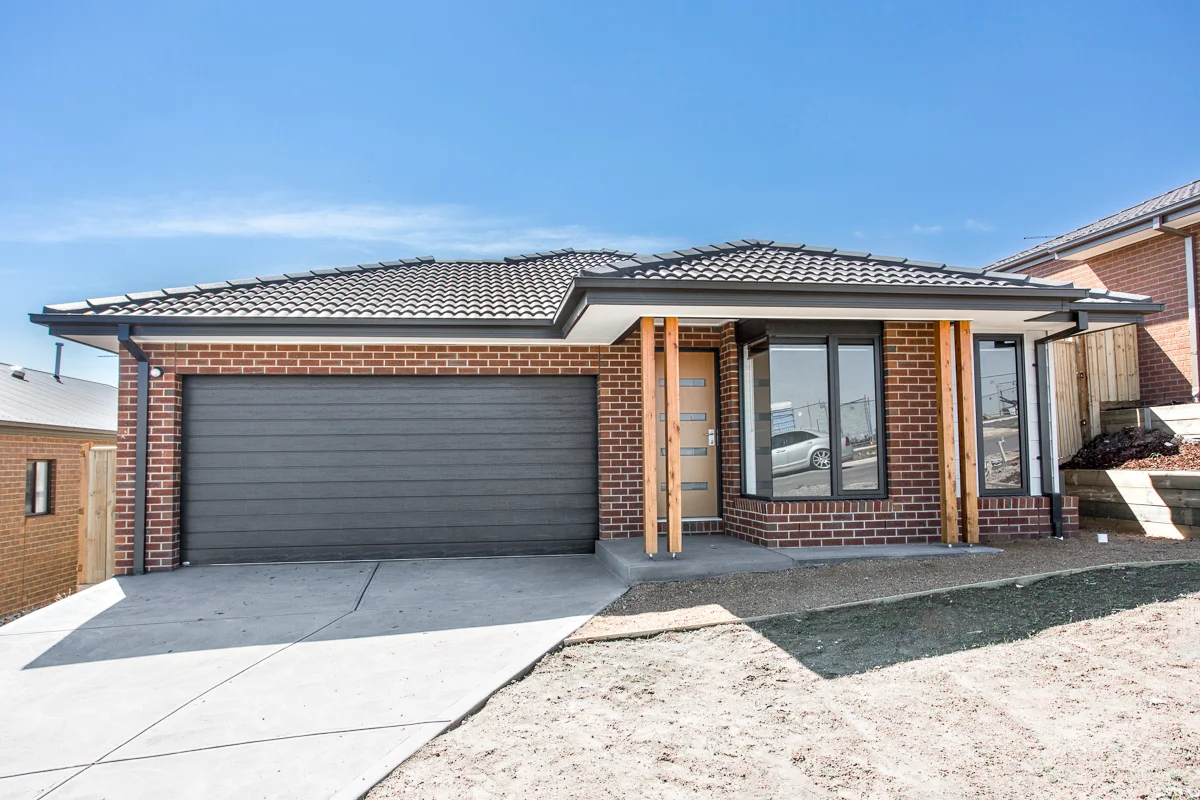 30 Pontiac Drive, Smythes Creek VIC 3351