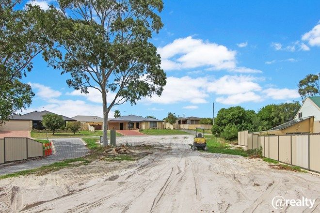 Picture of 57A Barnesby Drive, YAKAMIA WA 6330