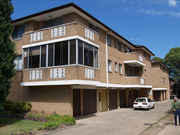 11/24 Clyde Street, Granville NSW 2142