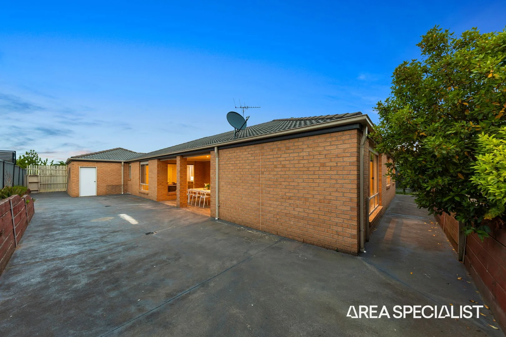 Additional image 23 of 21 Windermere Boulevard, Pakenham VIC 3810