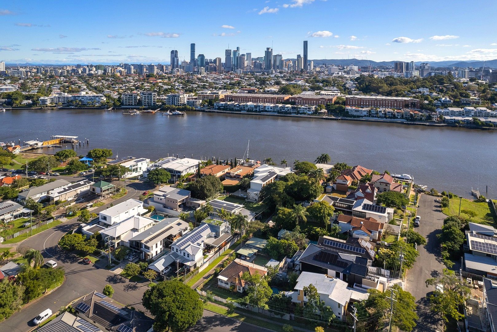 3 bedrooms House in 76 Gordon Street HAWTHORNE QLD, 4171